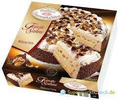 Unsere kuchenvielfalt umfasst große und kleine kuchen mit frischen früchten, sahniger creme und köstlich saftigem teig. Coppenrath Wiese Feinste Sahne Walnuss Torte Nutri Score Kalorien Angebote Preise