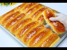 خبز الحليب الرائع هش وخفيف جدا كالقطن للفطور ومفيد للأطفال اطيب وافضل نوع خبز بمكونات موجودة بكل بيت Foodies Desserts Best Bread Recipe Spicy Snacks Recipes