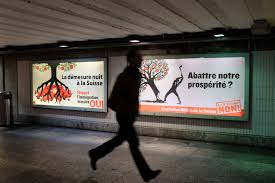 Une votation spontanée, issue du peuple (100'000 réducteur de fractures numériques, éthicien digital, suisse romande. Les Dangers D Un Swissxit L Evenement Syndical