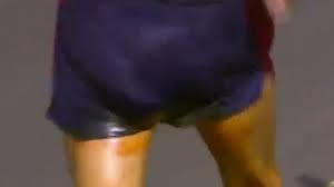 Cinq ans après le calvaire vécu à rio, yohann diniz livre vendredi l'ultime combat de sa carrière sur le 50 km marche. Brave Olympic Gold Hopeful Collapses During Race Walk Then Carries On Like A True Athlete World News Mirror Online