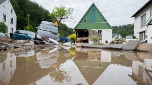 Footage from hagen shows the extent of the flooding, with one twitter user posting video of what appears to be a roaring river, but is in fact the. 4upxqo3h81bkem