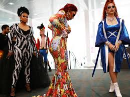 As the season 10 queens walked into the light, the audience exploded. As Drag Goes Mainstream Queer Fashion Designers Reap Business Benefits Fashionista