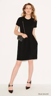 Maybe you would like to learn more about one of these? Robe En Crepe De Laine Stretch Paule Ka Petite Robe Noire Robe Noire Robe De Travail
