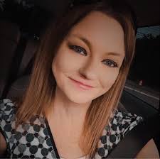 There are rules, and then there are Walmart rules. From self-checkout  abusers to folks driving the wrong way in the parking lot, these are the 10  Commandments of Walmart. Violators will be