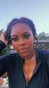 Tynesha Brown's Instagram, Twitter & Facebook