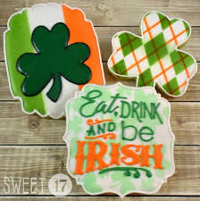 Www.irishcentral.com.visit this site for details: 84 Irish Decorated Cookies Ideas In 2021 St Patrick S Day Cookies Cookies Cookie Decorating