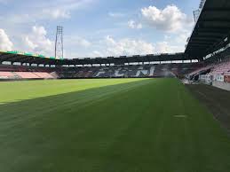 Hos fc midtjylland byder vi dig velkommen på stadion, og vi har derfor samlet al relevant information, hvis du overvejer et besøg på mch arena. Opgradering Af Mch Arena I Sommerpausen