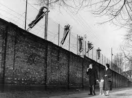 The Men Who Built The Berlin Wall Berlin Wall Fall Of Berlin Wall East Berlin