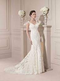 Spätestens mit der herannahenden hochzeit kommt bei der zukünftigen die frage nach dem perfekten hochzeitskleid für diesen einmaligen tag auf. Fara Sposa Hochzeitskleider Brautkleid Hochzeitskleid Brautkleider Accessoires Stuttgart Ulm Aalen Geislingen Brautmoden