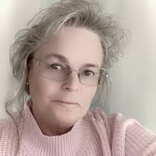 On Monday June 2nd we lost the sweetest, most kind and loving soul. Our  Laurel "Burr" Davies. Arrangement are being made and will be forthcoming.