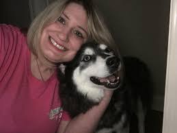 Amanda Requena's Instagram, Twitter & Facebook