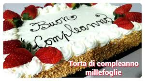 Interno pds medio alla vaniglia senza bagna alcolica, crema nocciola con cioccolato fondente tagliato a coltello. Torta Di Compleanno Millefoglie Con Scritta Birthday Cake With Decorations Recipe Youtube