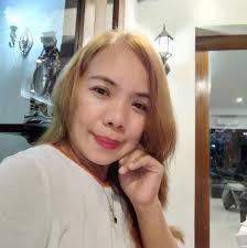 Back when we had a family restaurant my dad would constantly give away food  because he was very generous. Seeing this reminds me of those days. I wish  more restaurants would do