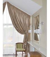 Genellikle hobi amaçlı kullanılan çatı katları, kullanan kişinin üçgen perde kullanım alanı olan pencere modelleri arasında rustik tarzdaki perde modelleri çatı katınız için dikkat çekici olabilir. Cati Kati Perde Perdelens