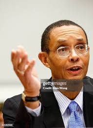 Mallory Duncan of Merchants Payments Coalition, testifies during a... News  Photo