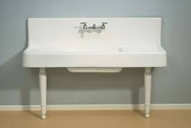 Click to rate hated it. Historic Houseparts Inc Kitchen Sinks Traditional Farmhouse 5 Porcelain Kitchen Sink With Drainboard And Backsplash With Porcelain Legs