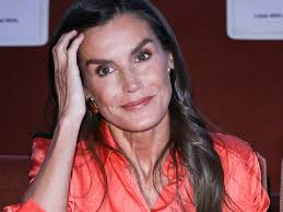 Enrique Iglesias recuerda al fallecido Carlos Falcó, padre de su hermana  Tamara