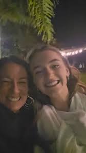 Elizabeth Lain (@lain.liz) • Instagram photos and videos