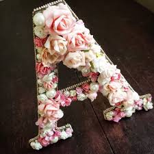 E Muito Amor Por Uma Letrinha Www Ateliecrisetiago Com Br Ateliecrisetiago Letra Letrapersonalizada Letracomfl Floral Letters Decorative Letters Crafts