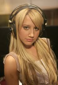 Name: Ashley Michelle Tisdale Birthday: July 2nd, 1985. Siblings: Sister- Jennifer Kelly Tisdale (also an actress) - 13183_ashlie