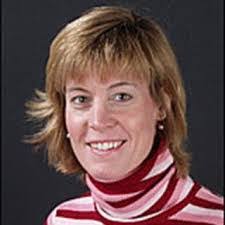 Vivian Weiss's Instagram, Twitter & Facebook