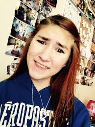 Jasmine Sexton's Instagram, Twitter & Facebook