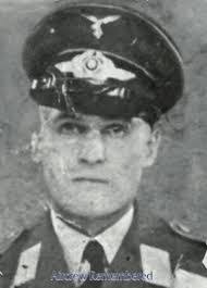 Albert Rasch's Instagram, Twitter & Facebook