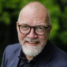 Melissa Oropesa's Instagram, Twitter & Facebook