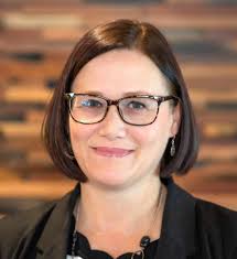 Tamara Wallace's Instagram, Twitter & Facebook