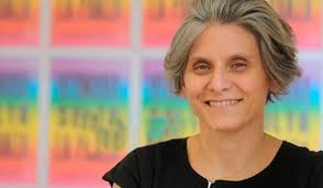 Lala Pasquinelli: "Sigue el bombardeo de mensajes que dicen que lo que  pensás esta mal".