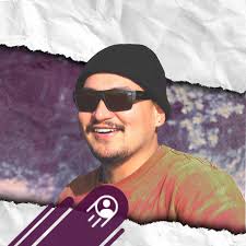 Fan going viral for bringing her sonogram to Chris Brown's meet and greet