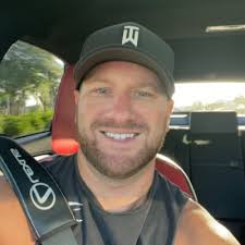 DeucesDempsey (@DeucesDempsey)