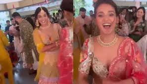 Mukti Mohan Dance At Her Pre Wedding Bash | Mukti Mohan अपनी प्री-वेडिंग  पार्टी में किया डांस