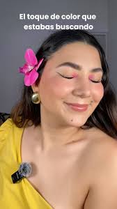 Así si disfruto mis flores al máximo 💐🤩 . . . #flores #sanvalentin  #14defebrero