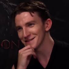 he’s so🧎‍♀️ #ewanmitchell #aemondtargaryen
