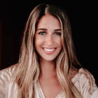 Caroline Dipietra's Instagram, Facebook & TikTok