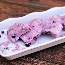 Healthy deserts for a pre diabetic. Frozen Yogurt Bark With Blueberries And Almonds Diabetic Foodie