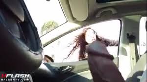 SexBoyMX Flash a una estudiante • Pornhex