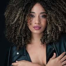 Leila Schuh Beauty Hair added a...