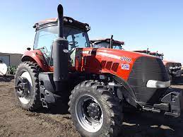 Strongest lindner tractor in the range with an engine capacity of 3.6 litres and a performance of 100 kw (equivalent to 136 bhp) as well as 550 nm of torque, the lintrac 130 is the most powerful tractor offered by lindner. Linder Equipment Used Tractor Models