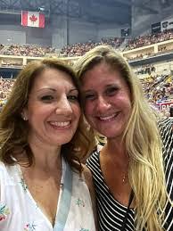 Corinne Fry's Instagram, Twitter & Facebook