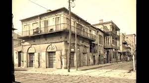 It has an unbelievable history that goes back to 1725, which was around the time the french and spanish explorers began to settle there. Old New Orleans 1800 S 1900 S Youtube