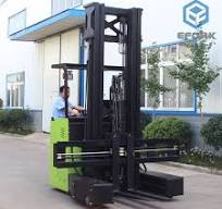 Which is better, reach truck or VNA truck? - Senchi ...