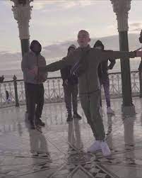 The young rapper arrdee is still single and seems to be enjoying his bachelorhood. Ones To Watch Arrdee Strawberries Creem Festival