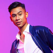 Jakarta, dinda permata, peserta 'big stage 2019' asal indonesia, memastikan dirinya bakal tampil dalam laga final lomba nyanyi itu setalah lolos dalam sementara dua peserta lainnya, fieya julia dan kucaimars (keduanya asal malaysia) harus tersingkir. Big Stage 2019 Senarai Peserta Senarai Lagu Keputusan Konsert Mingguan Big Stage 2019 Rafzantomomi