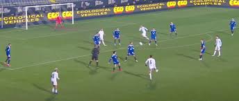 Locatelli, was a small, quick, and agile player, with good technique, who also possessed an accurate shot, despite his lack of striking power, he initially began his career. Player Analysis Manuel Locatelli Breaking The Lines