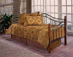 Hillsdale Madison Daybed Daybed With Trundle Hillsdale Furniture Metal Daybed With Trundle