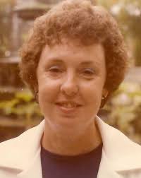 Maria Weenusk and grandchildren