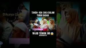 Hal itu sesuai dalam hadits riwayat hakim dan abu ya'la, oleh abu sa'id al khudri ra, hari kiamat tidak akan terjadi sebelum kakbah ini tidak lagi didatangi orang untuk menunaikan ibadah haji. dalam hadits riwayat muslim dan bukhari. Tanda Ada Saka Dalam Tubuh Badan Perubatan Islam Share Video Islam Viral Paranormal Ghost Youtube