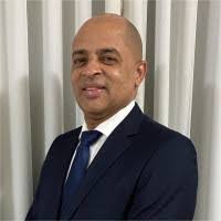 Alan Cea's Instagram, Twitter & Facebook